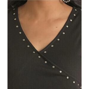 Blank rivit tank